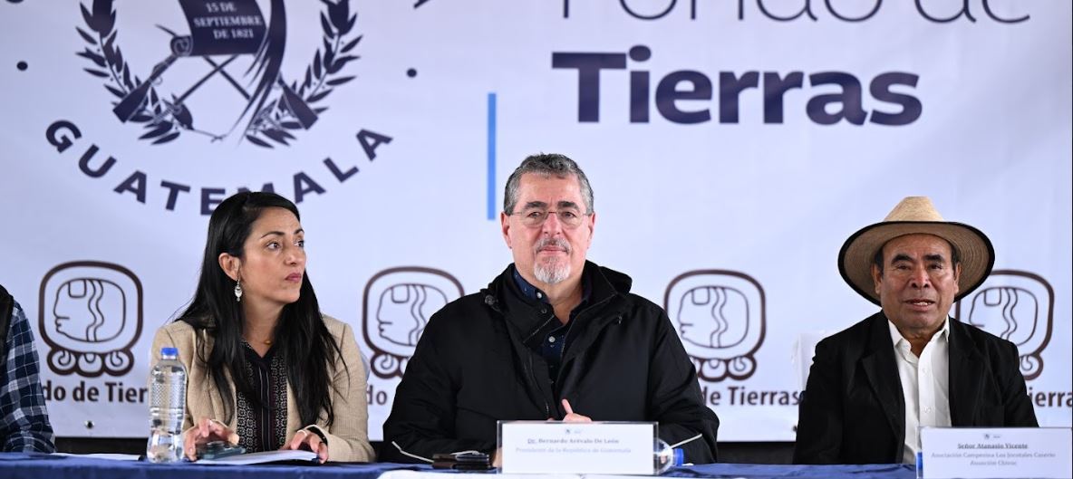 Presidente: El acceso a la tierra es un derecho de los pueblos y una prioridad para nosotros facilitarla