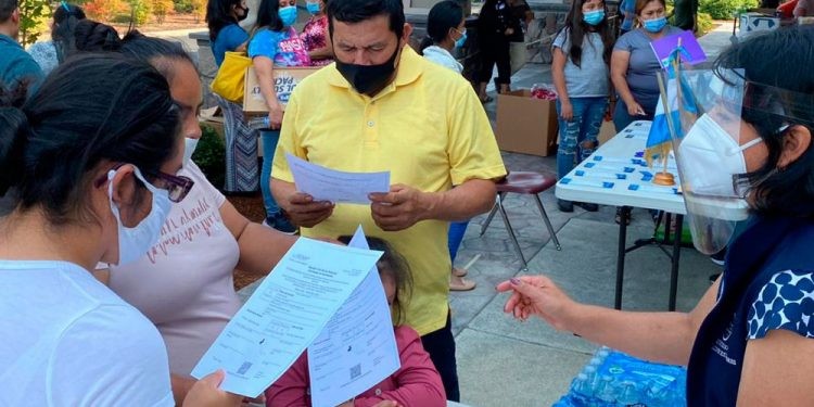 Gobierno recuerda a migrantes sobre sus derechos ante arresto o registro domiciliario
