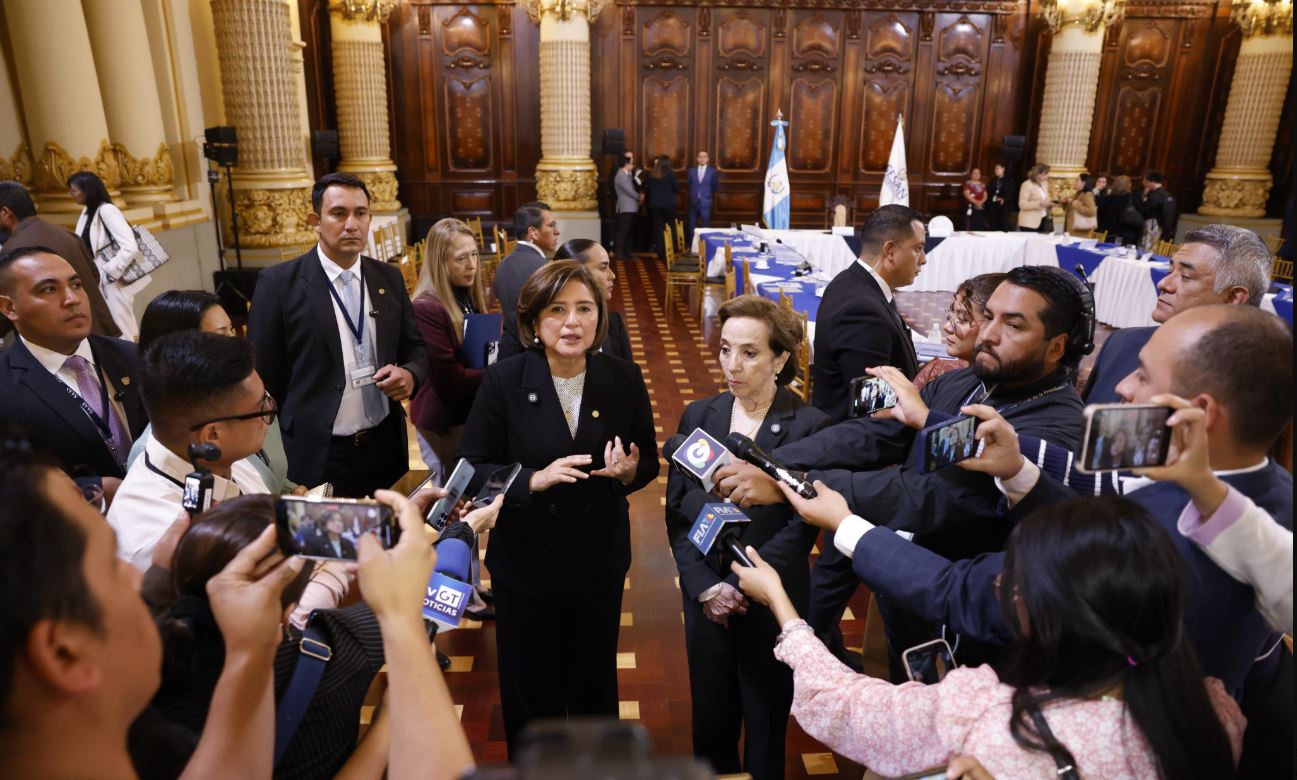 Vicepresidenta pide que investiguen el caso de la muerte de la capitana Morente Catalán