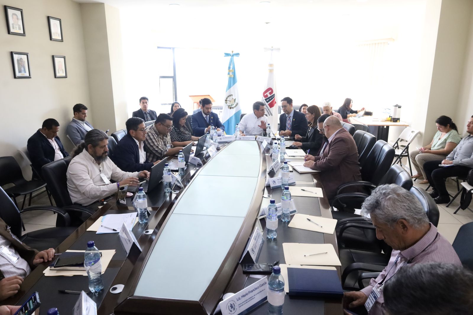 Diferentes instancias e instituciones integrarán la Mesa Técnica para definir destino de proyectos de infraestructura estancados.