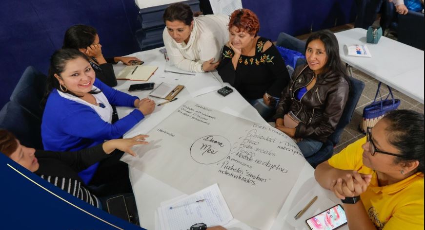 Mineco capacitó a más de 28 mil personas a través del servicio de desarrollo empresarial