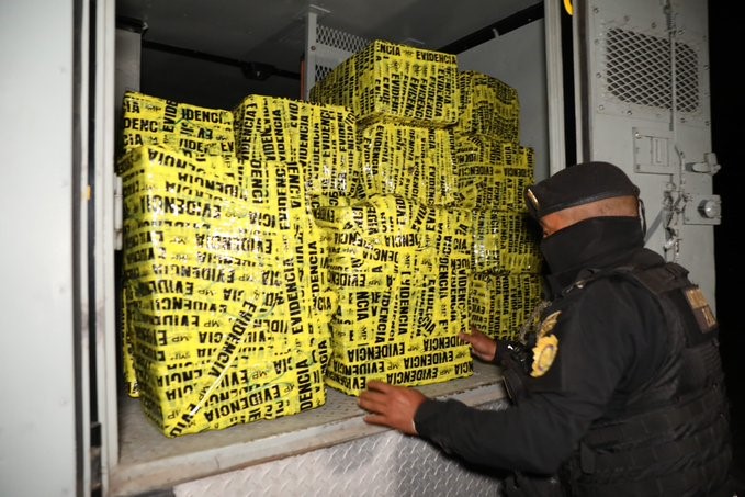 Guatemala confiscó 18 toneladas de cocaína en 2024, segunda cifra más alta de su historia