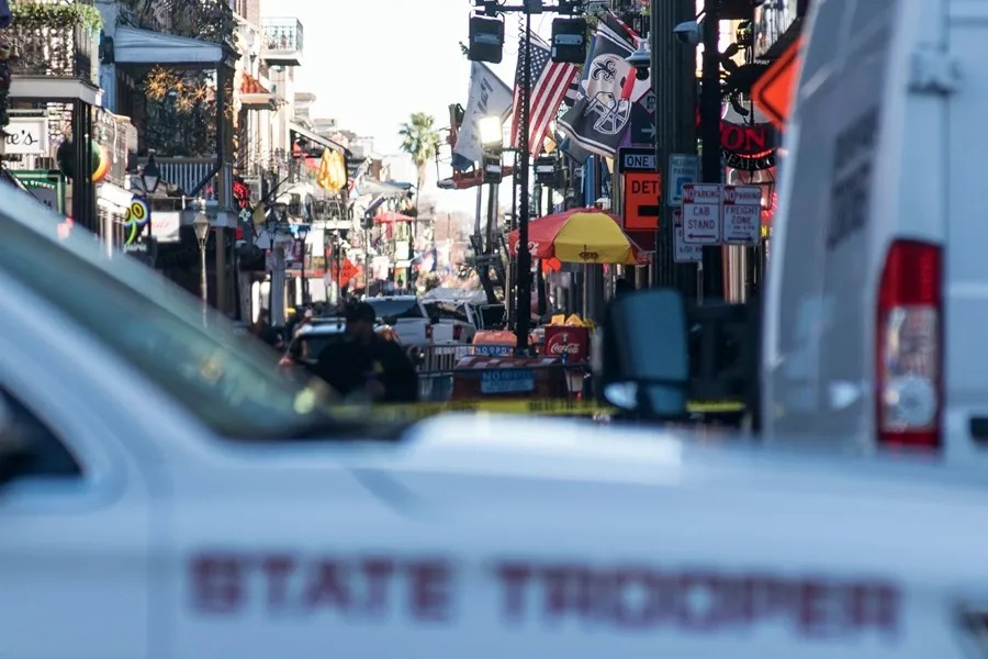 Vista de la la concurrida calle Bourbon, donde ocurrió el ataque en la madrugada del Año Nuevo en Nueva Orleans.