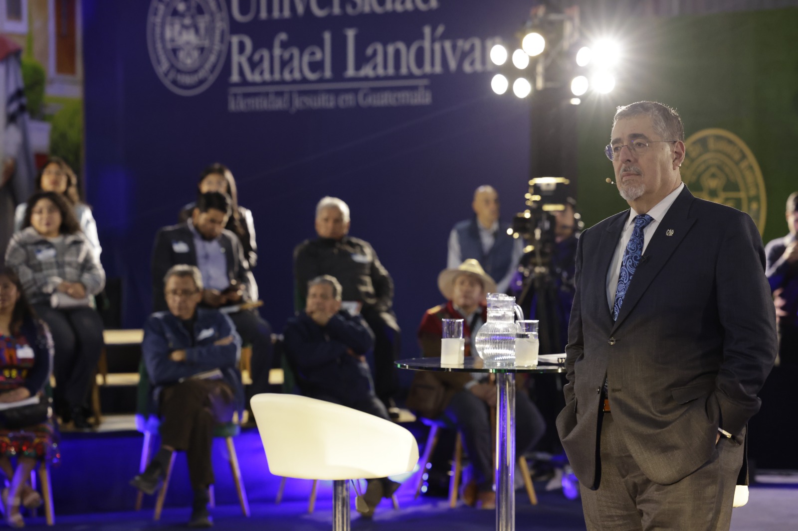 Gobierno anuncia aplicación móvil para asistir a migrantes en Estados Unidos