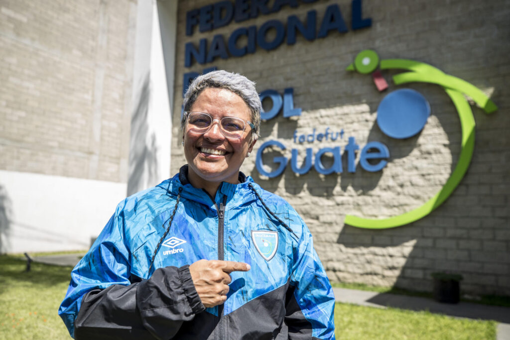 Karla Alemán se despide de la selección femenina de futbol de Guatemala