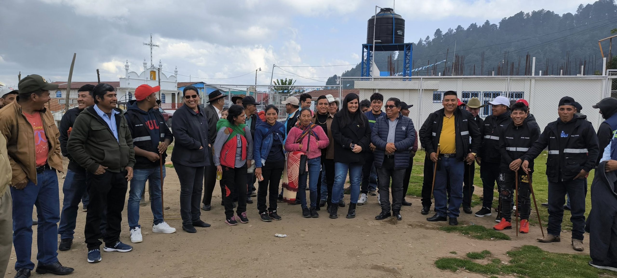 Avanzan acciones para la construcción de edificio educativo en Ixchiguán, San Marcos