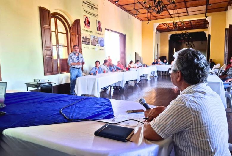 Reunión de coordinación del gobierno departamental de Retalhuleu