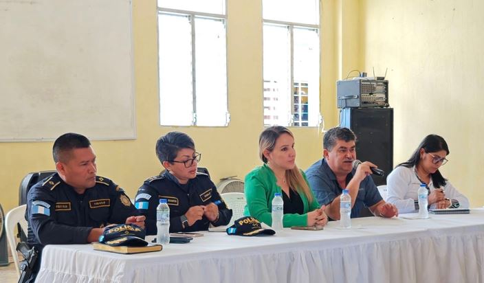 Instalan mesa técnica para abordar tala ilegal de árboles en Sansare, El Progreso