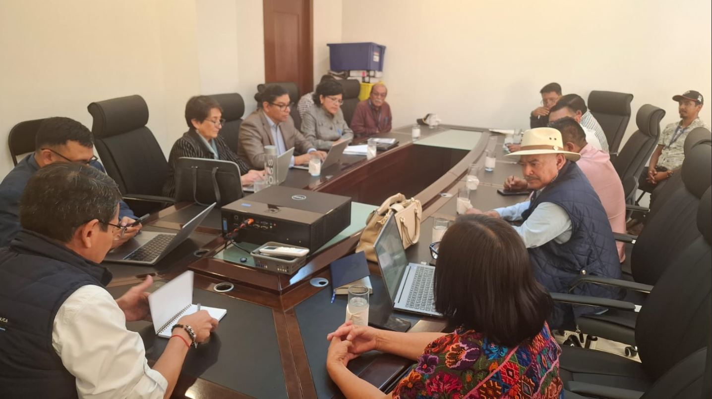 Esfuerzos para mejorar la conectividad y la seguridad vial para Chimaltenango