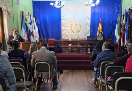 Prevención y capacitación para una comunidad más segura en Quetzaltenango