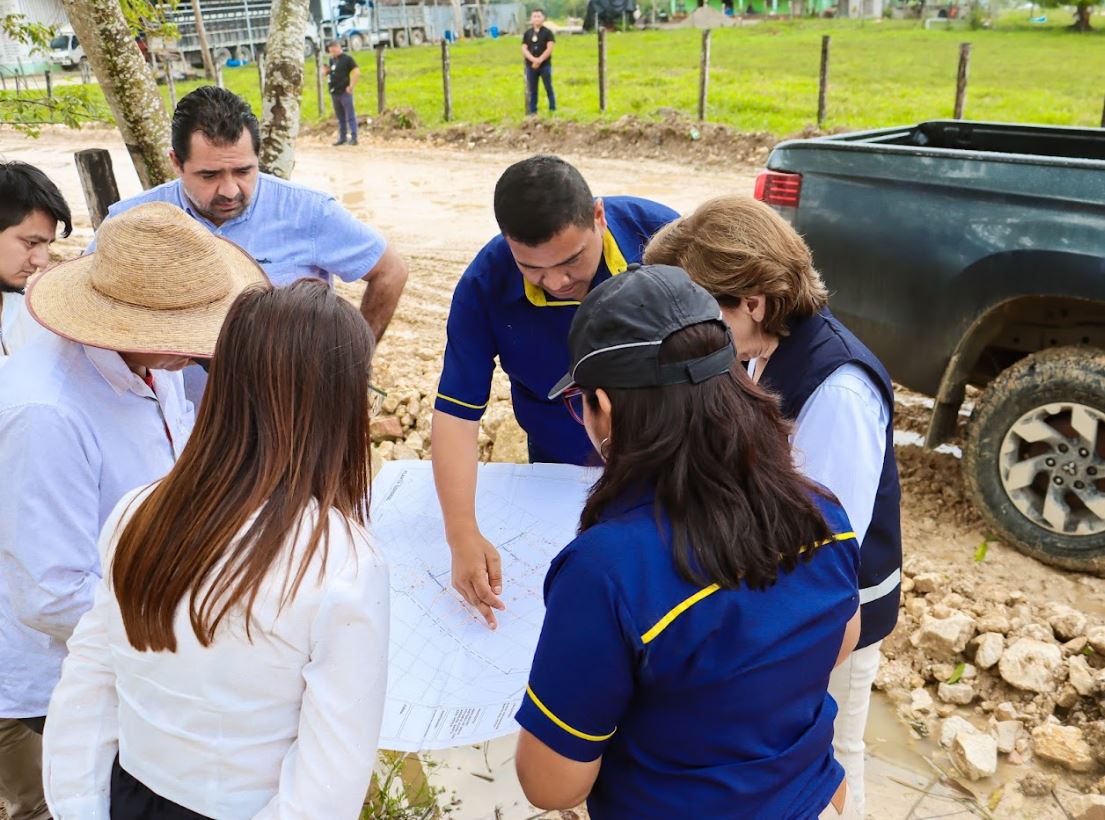Refuerzan estrategias de seguridad alimentaria y supervisan sistemas de agua en San Francisco y Santa Ana