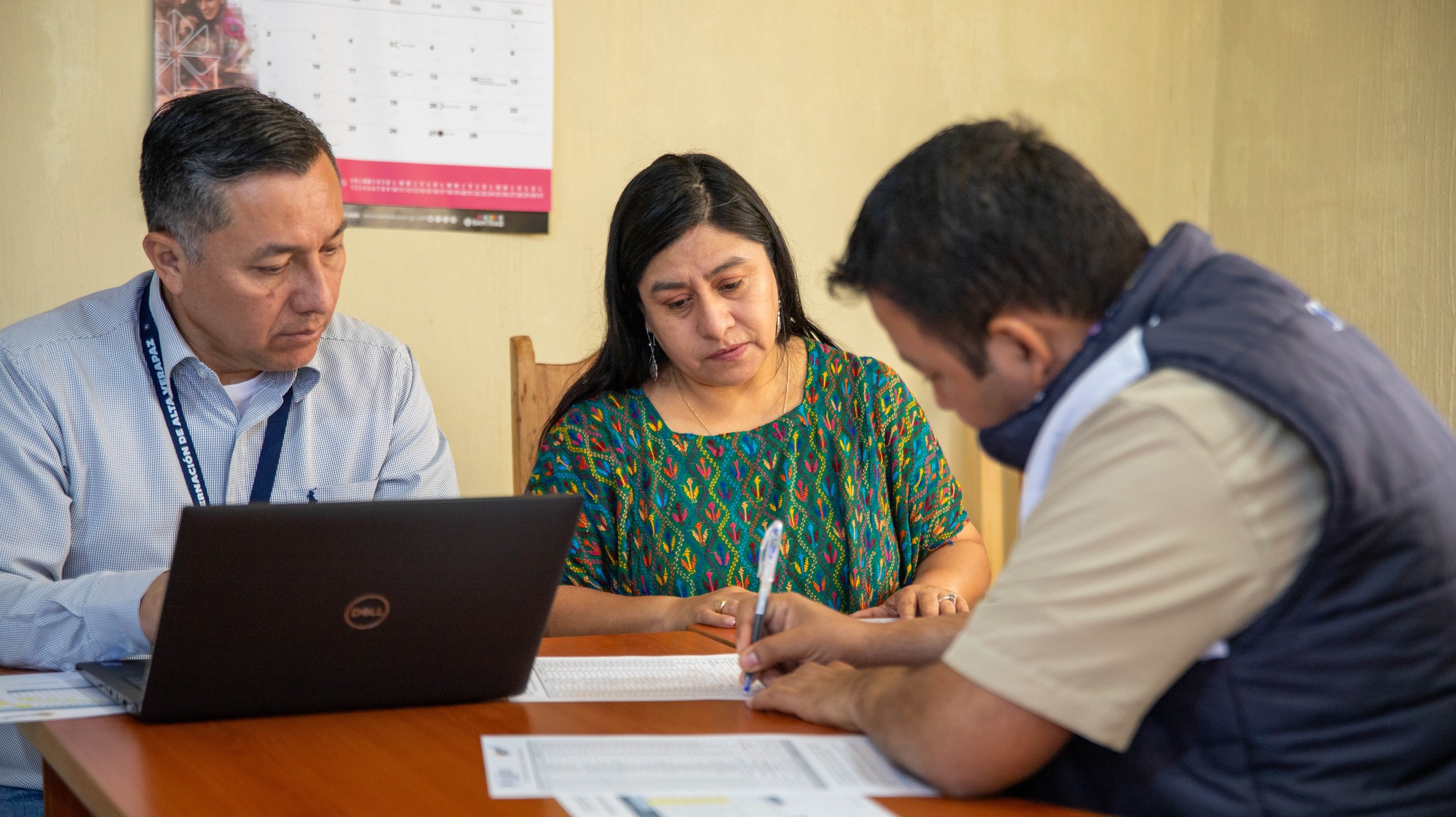 Seguimiento a los planes de construcción, rehabilitación y mantenimiento de carreteras en Alta Verapaz