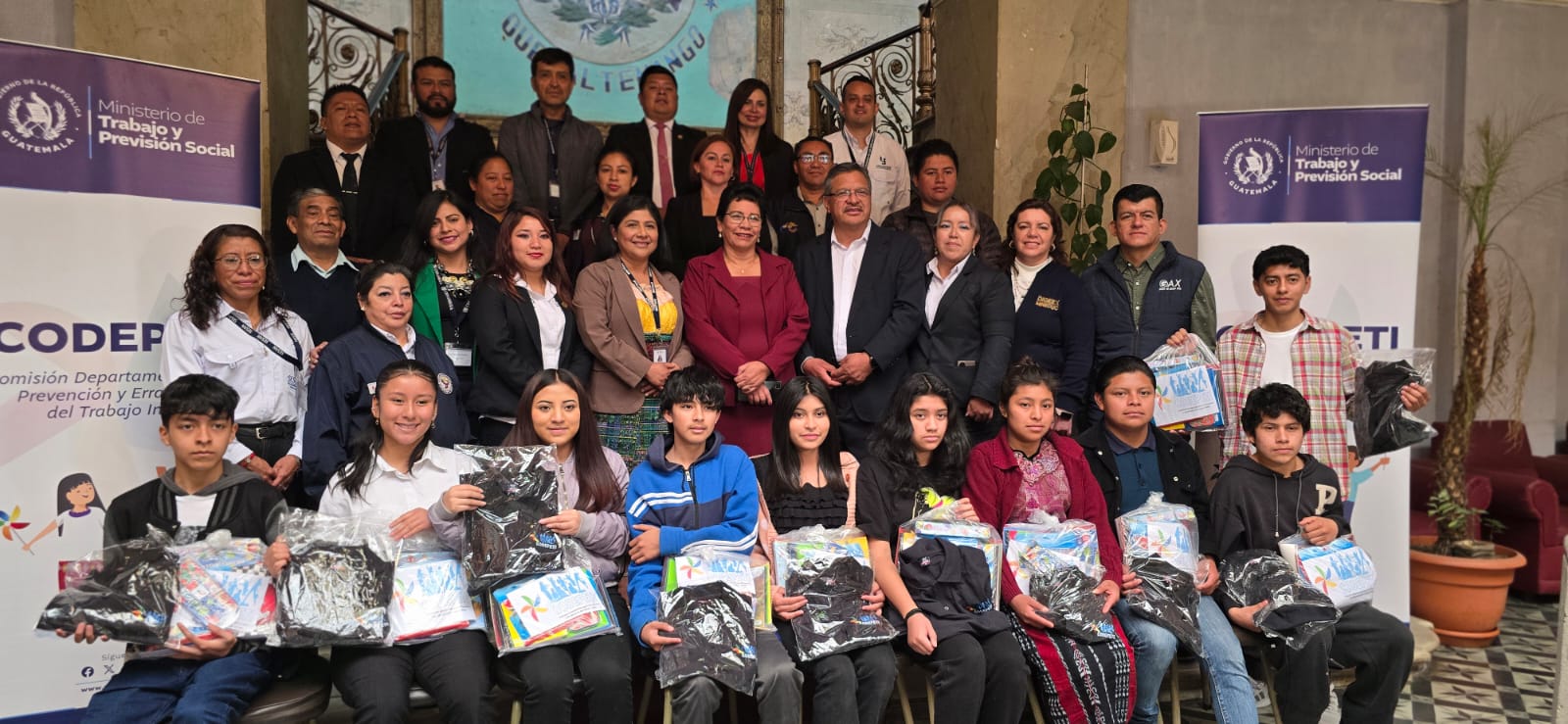Comienza ciclo escolar en la Codepeti de Quetzaltenango