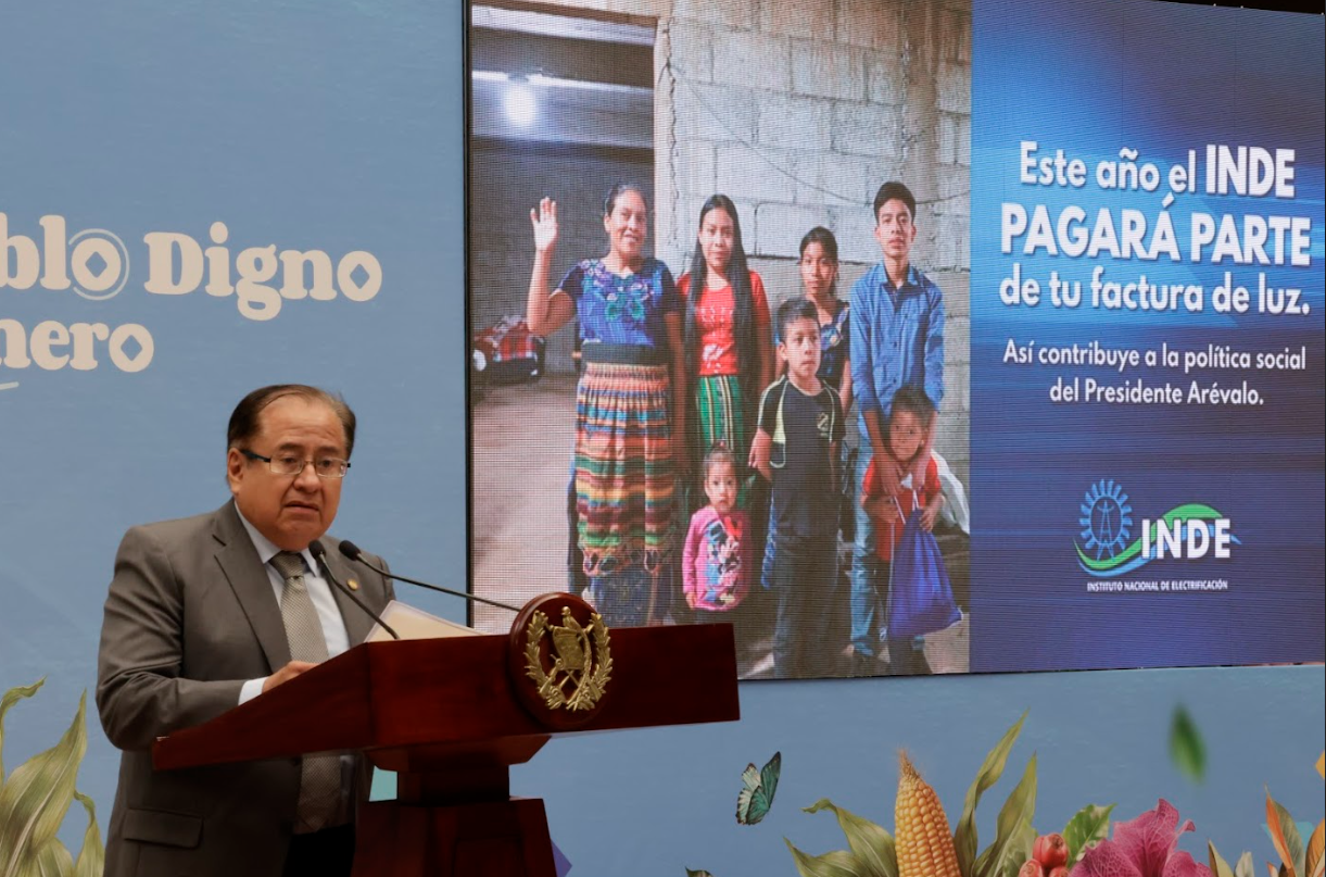 Con esta nueva asignación de 986 millones de quetzales, el gobierno espera beneficiar a más de 11 millones de personas en todo el territorio nacional. / Foto: Daniel Ordoñez