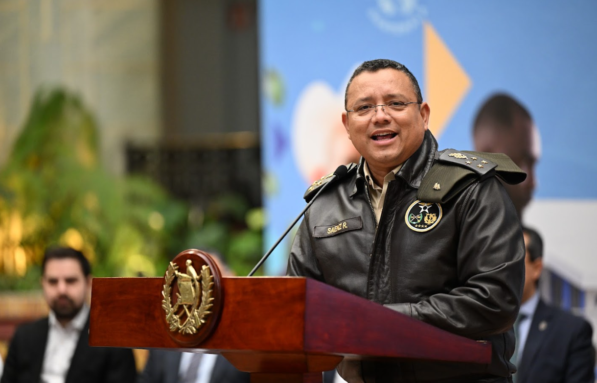 Durante su visita a Washington D.C., el ministro pudo compartir sobre las acciones de seguridad implementadas en el país. / Foto: Byron de la Cruz