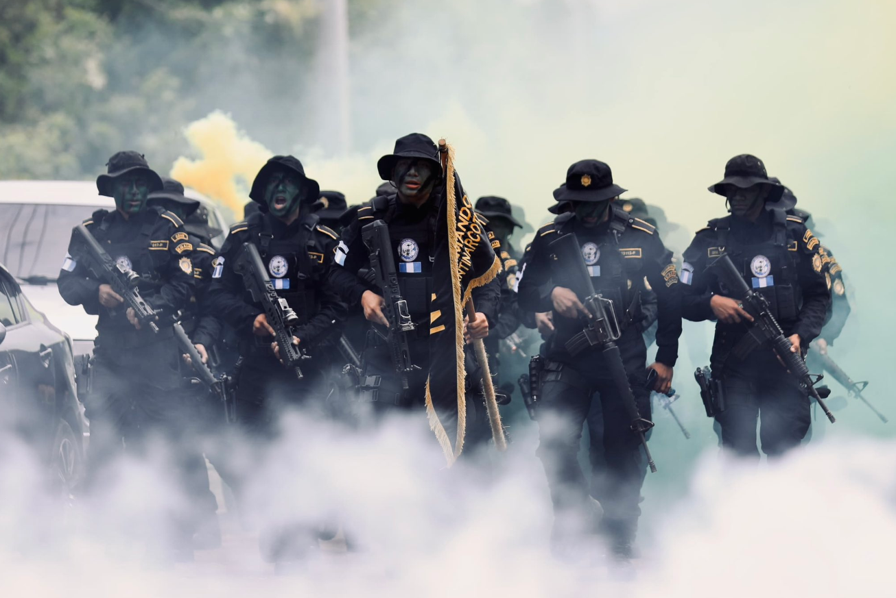 El gobierno del presidente Bernardo Arévalo ha redoblado esfuerzos en para enfrentar al narcotráfico. / Foto: Mingob