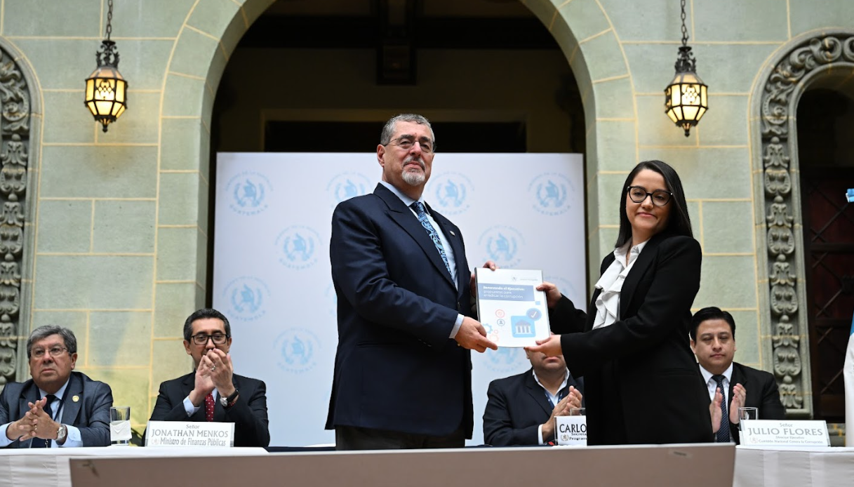 Presentan iniciativa Transparencia al Alcance de Todos para dar seguimiento a la ejecución de los Codede. / Foto: Byron de la Cruz.