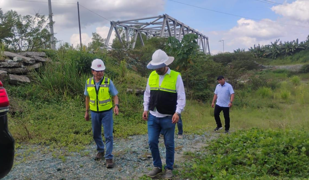 Supervisan carreteras y puentes en Izabal para mejorar la seguridad vial