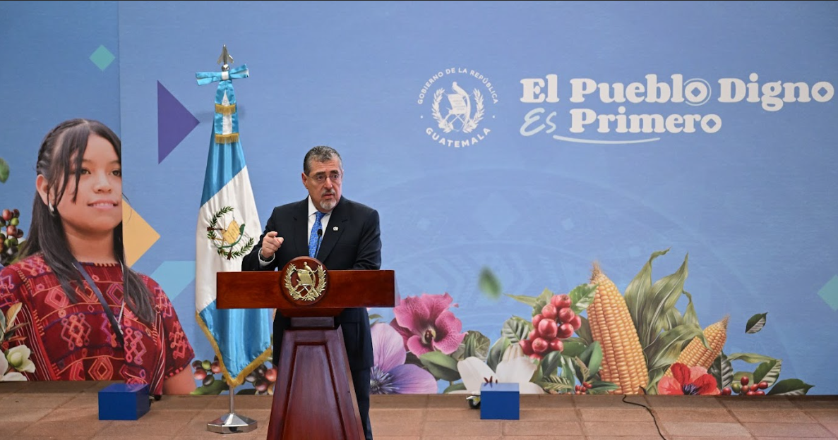 Presidente Bernardo Arévalo en la ronda de la semana.
