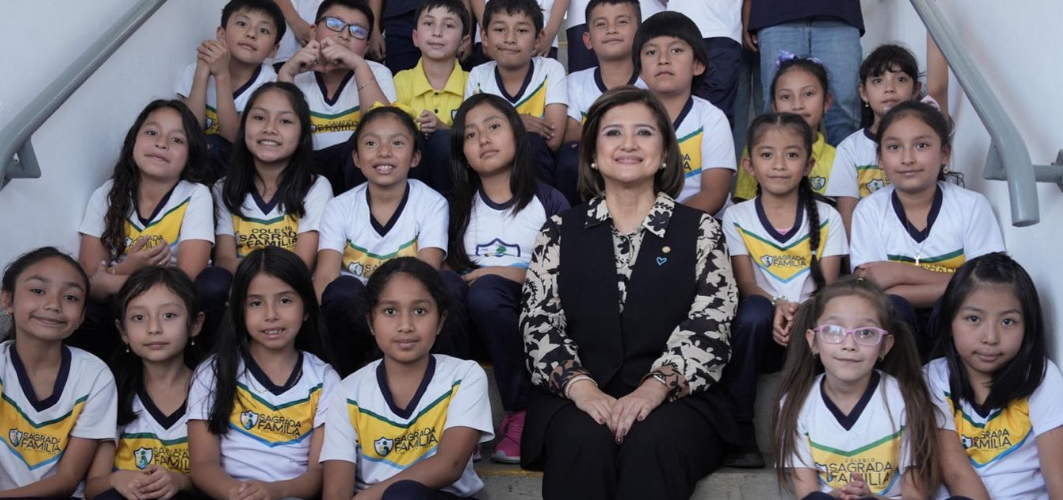 Vicepresidenta Karin Herrera envía mensaje a estudiantes por inicio de ciclo escolar 2025. (Foto: Vicepresidencia)