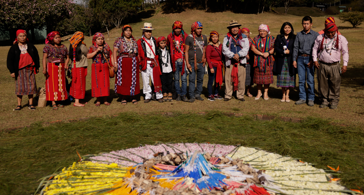 Ritual de celebración por el Año Nuevo Maya. /Foto: Daniel Ordóñez.
