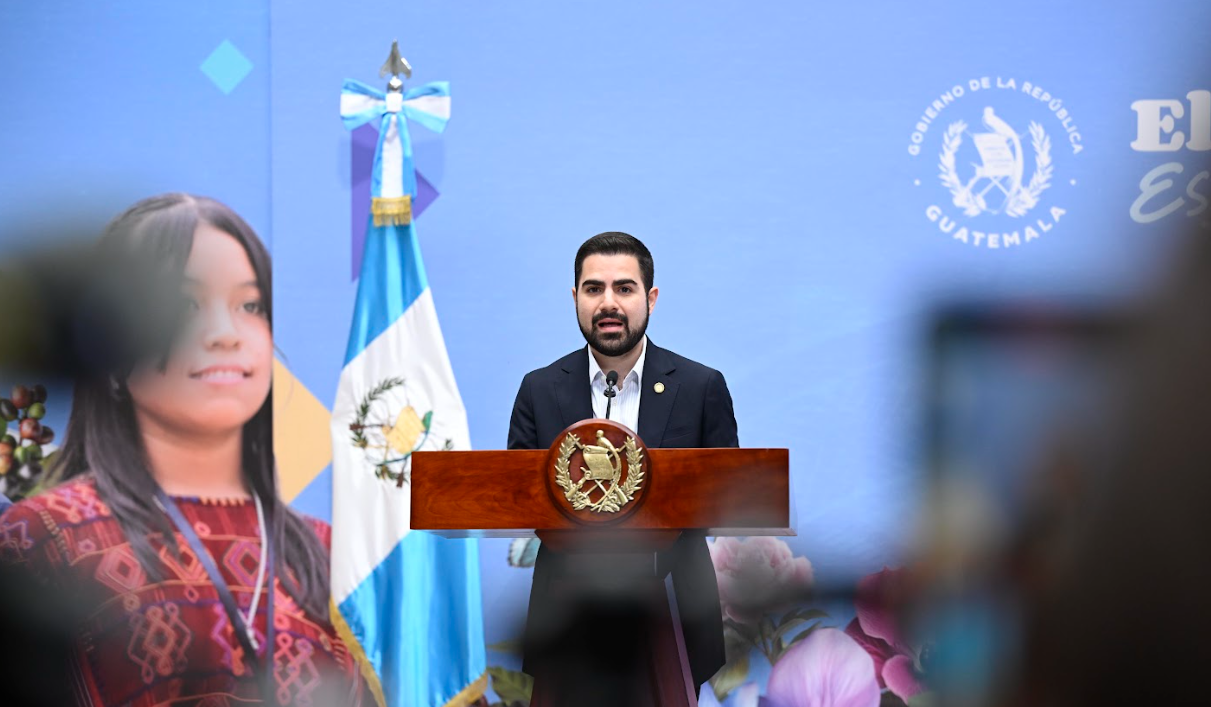 Acciones en el primer año de gobierno impulsan avances en calificación financiera, democracia y lucha contra la corrupción