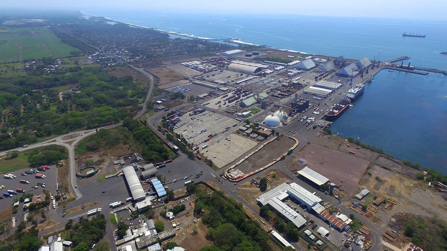Puerto Quetzal fue construido en la década de 1980 con el objetivo de manejar hasta 0.7 millones de toneladas de carga. / Foto: EPQ