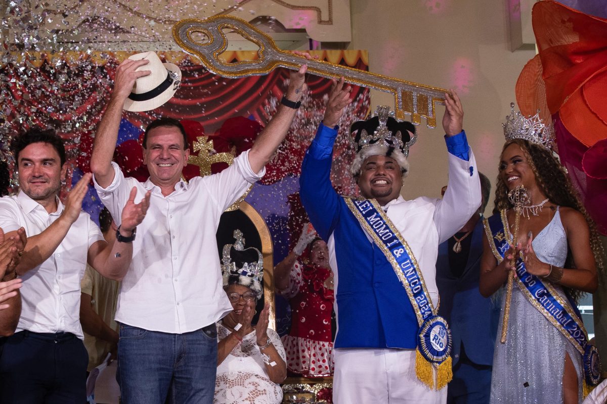 El Rey Momo abre la fiesta del Carnaval de Río de Janeiro y decreta cinco días de jolgorio