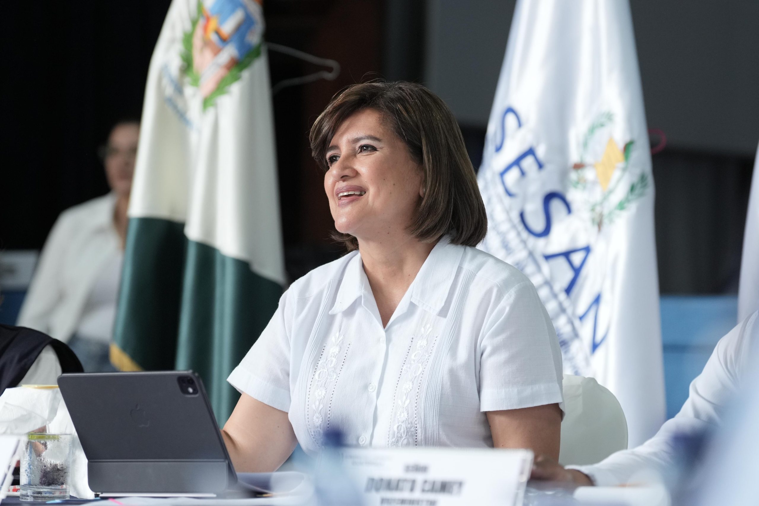 Vicepresidenta Karin Herrera lidera Codesan en Chiquimula. / Foto: Vicepresidencia de la República.
