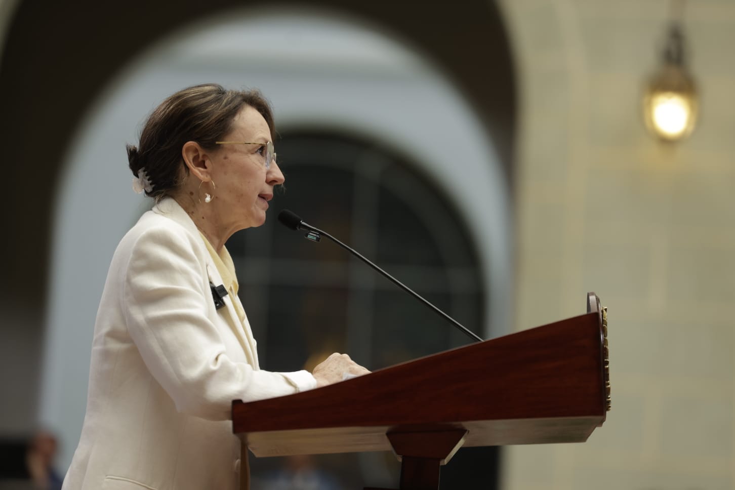 Ministra de Ambiente reitera vigencia del reglamento de desechos sólidos