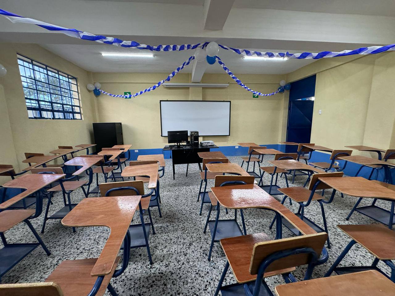 Garantizan el derecho a la educación en Momostenango, Totonicapán