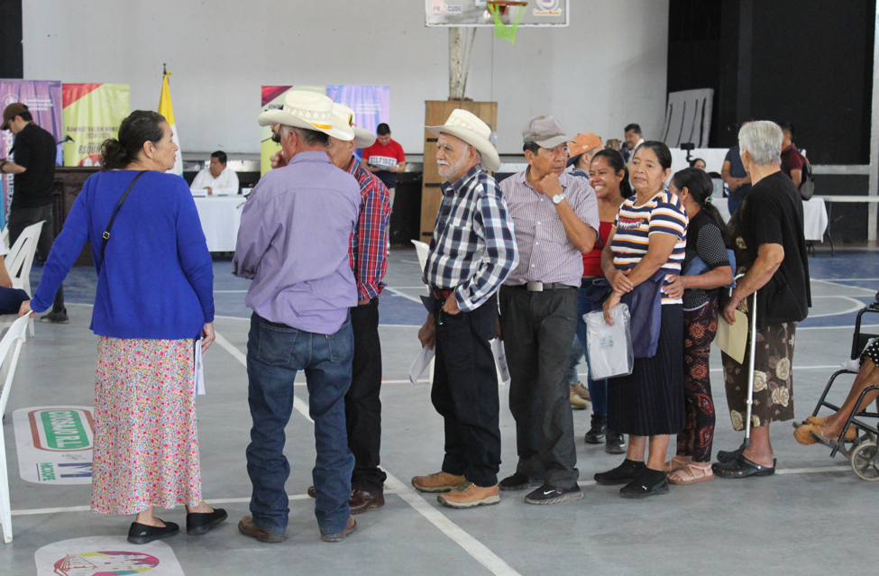 Por segundo día consecutivo se realiza la jornada móvil de servicios integrados en Esquipulas