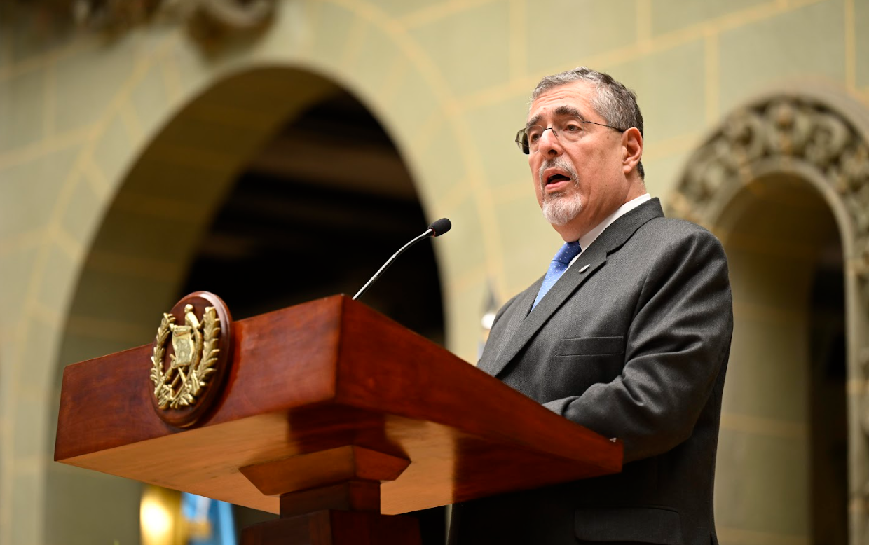 Presidente Bernardo Arévalo en conferencia de prensa. / Foto: Gobierno de Guatemala.