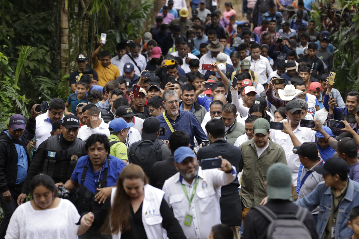 Presidente Arévalo: “No estamos hablando solo de caminos, hablamos de desarrollo, bienestar y dignidad”