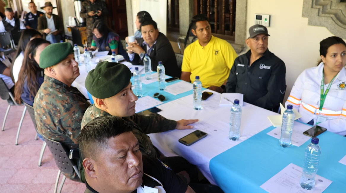 Instituciones de preparan para atender temporada de incendios 2025 en Sacatepéquez