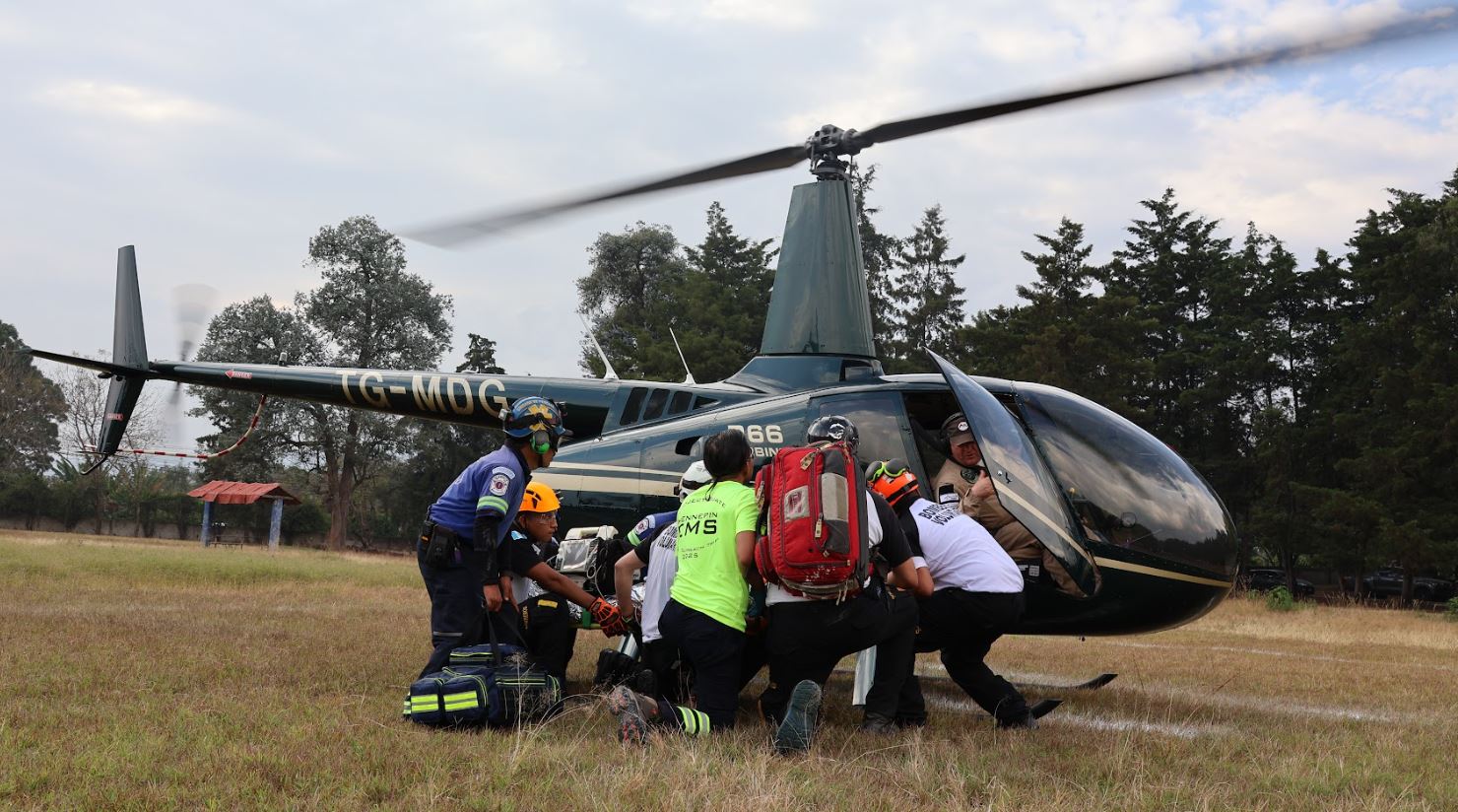 Realizan simulacro de evacuación aérea en el Hospital de Antigua Guatemala