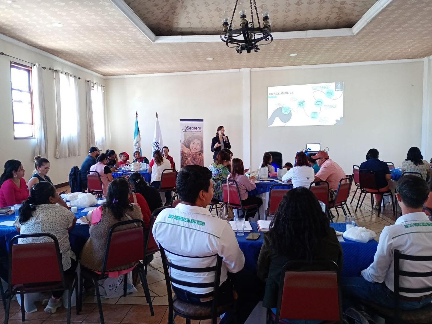Impulsan mayor participación de mujeres en el desarrollo municipal de Jalapa