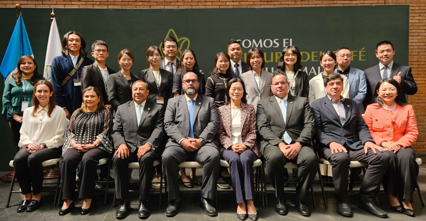 Misión comercial taiwanesa interesada en el café de Guatemala