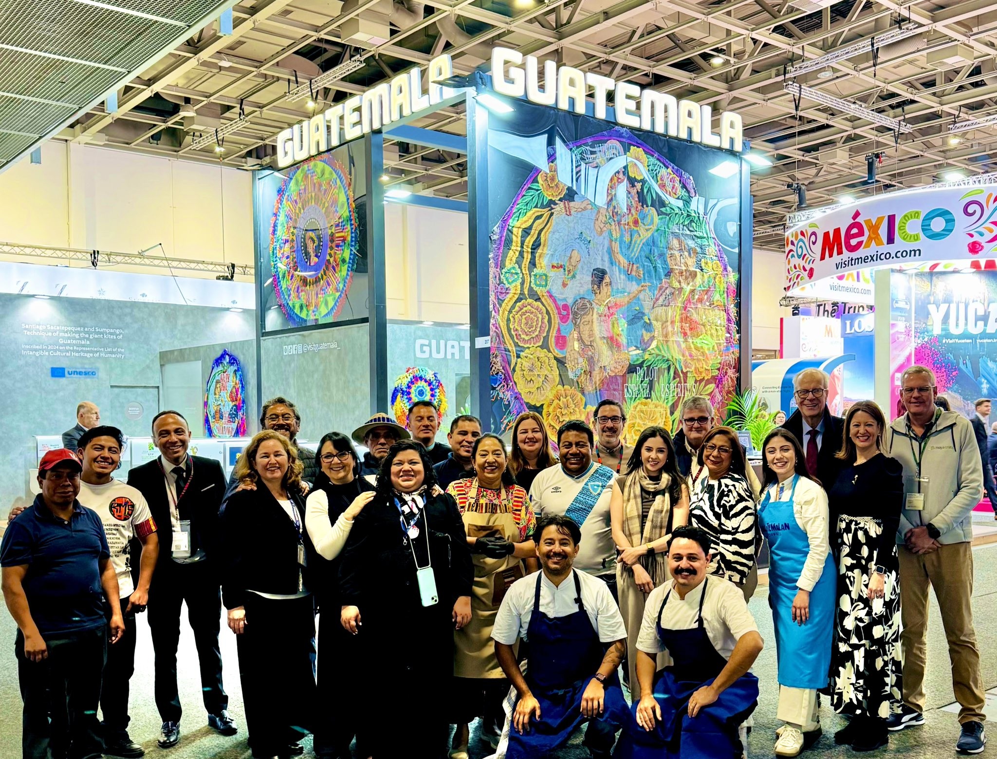 La tradición de los barriletes gigantes llegan a la feria internacional de turismo de Berlín.