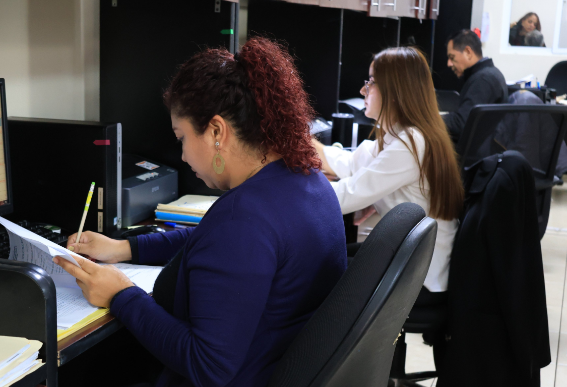 CIV avanza en la aplicación de la Ley de Simplificación de Trámites. /Foto: DGT.