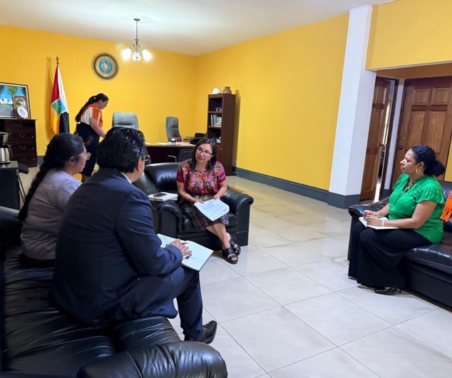 Refuerzan compromiso con la educación superior en Chimaltenango