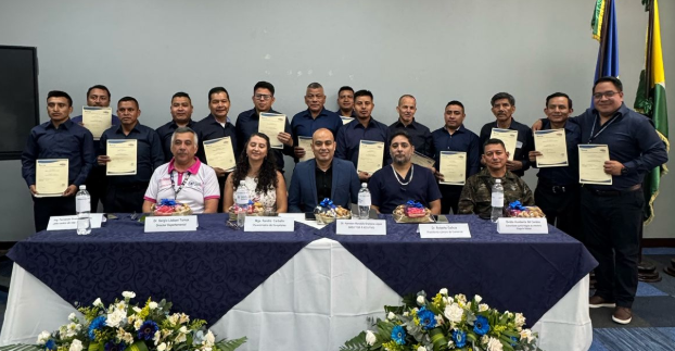 Intecap acreditó a personal de salud de San Pedro Necta con diferentes cursos. /Foto: MSPAS.