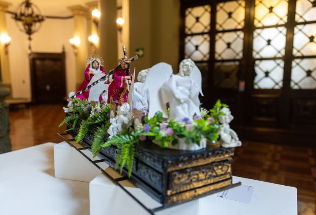 Palacio Nacional se engalana con exposición de arte de Semana Santa. /Foto: MCD.