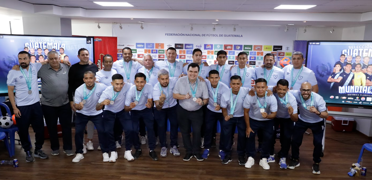 Guatemala inicia preparación para el Mundial de Futbol Playa Seychelles 2025