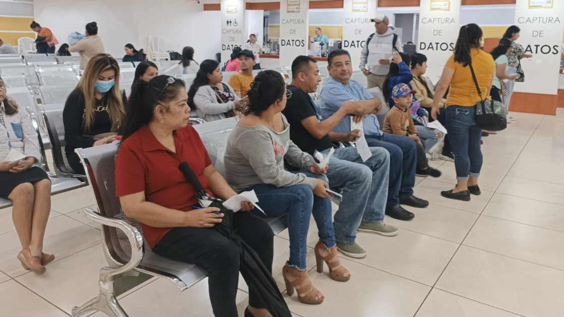 Renap ajusta sus horarios en la capital y Zacapa ante bloqueos