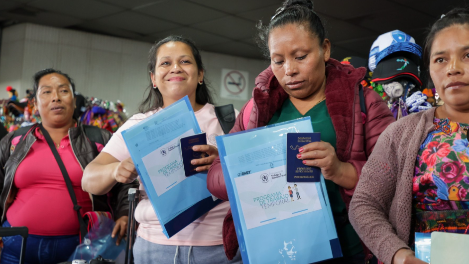 40 guatemaltecos viajan a España con el Programa de Trabajo Temporal