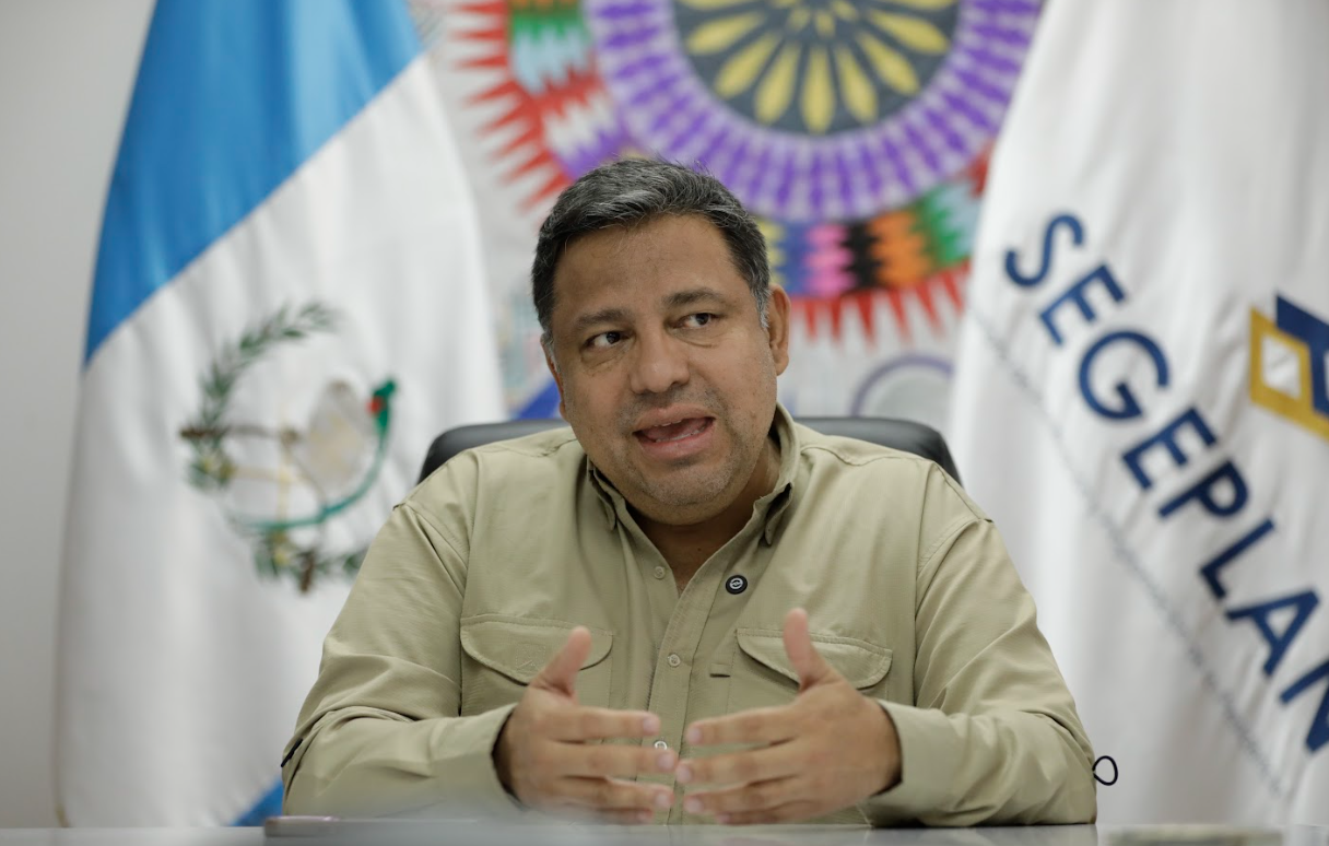 El secretario de Planificación y Programación de la Presidencia, Carlos Mendoza