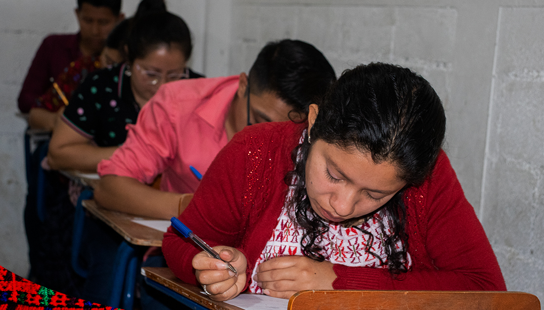 Comunidad Lingüística Poqomchi' llevó a cabo evaluación del idioma. /Foto: ALMG.