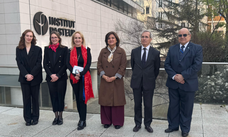 Vicepresidenta trabaja en la promoción de oportunidades en la educación. (Foto: vicepresidencia)