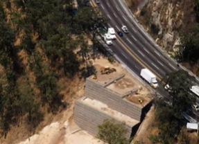 CIV desarrolla trabajos preventivos a un costado de la cuesta de Villalobos